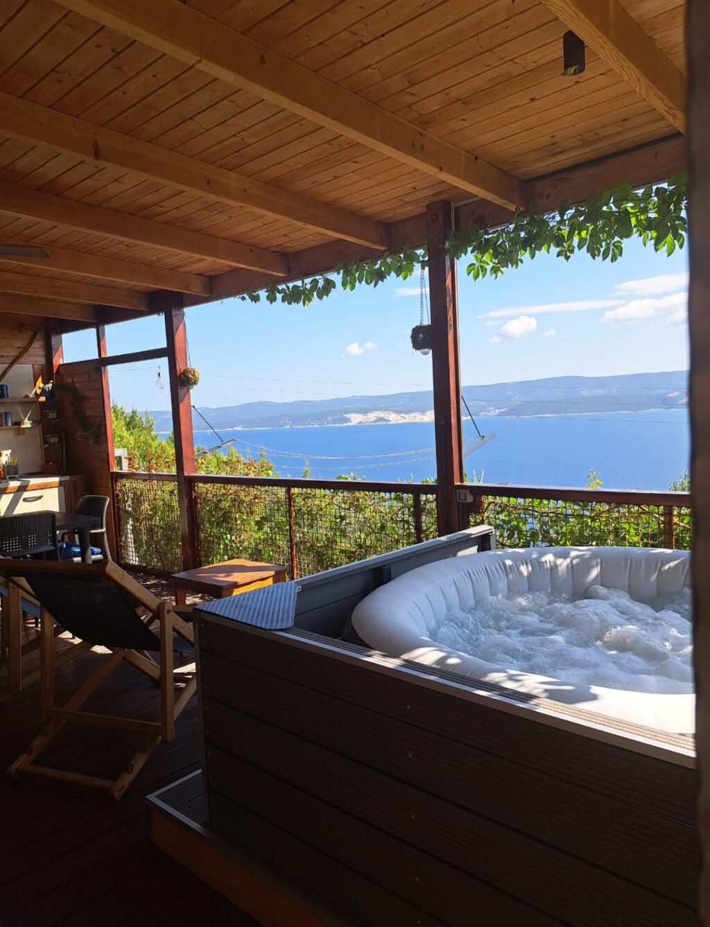 Holiday home Bella Vista with jacuzzi 1